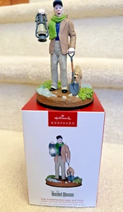 2024 Hallmark Keepsake Ornament The Caretaker And His Dog Disney Haunted Mansion - Picture 1 of 18