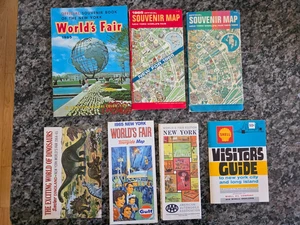 Ephemera Lot 1965 World's Fair New York Maps Guides Guide Brochure Brochures - Picture 1 of 23