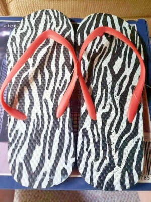 Chanclas para mujer con estampado de cebra talla M medianas (7/8)  Foto 1 de 3