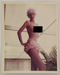 Bunny Yeager Estate Archive Vintage Original Pinup Photograph of Jenny Douglas - Picture 1 of 2