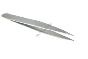 Professional Beauty Eyebrow Pointed Tweezers in Silver Quality Eyelash Tweezer - Picture 1 of 5