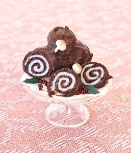 Dollhouse chocolate cake MINIATURE by IGMA artisan BETSY NIEDERER  scale 1:12 - Foto 1 di 6