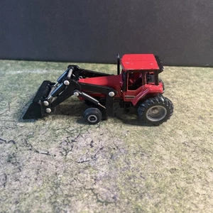 Ertl 1/64 Case IH 7110 Magnum w/Loader Loose - Picture 1 of 4