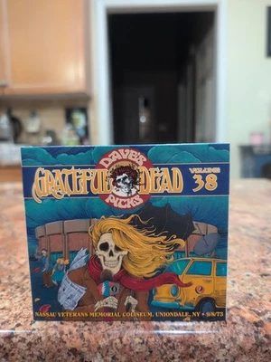 GRATEFUL DEAD DAVE'S PICKS 38 NASSAU COLISEUM 9/8/73 SUPER MINT 3 HDCD LTD EDTN - Image 1 of 4