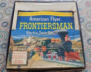 ๐ American Flyer 20655 FRONTIERSMAN Boxed Passenger w/Track and Transformer - Picture 1 of 22
