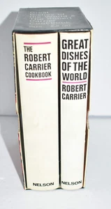 Robert Carrier The Cookbook & Great Dishes of the World~2Vols. HCDJ Slipcase~VG - Foto 1 di 10