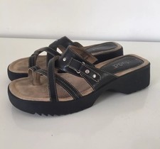 discontinued mudd sandals