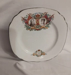Commemorative Plate - The Silver Jubilee of George VI & Queen Mary - May 1935 - Picture 1 of 2