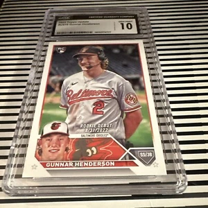 2023 TOPPS UPDATE ROOKIE DEBUT GUNNAR HENDERSON RC #US18 ROOKIE CARD CGC 10 - Picture 1 of 2