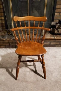 Ethan Allen Heirloom Comb Back Mate's Chair Maple #10-6040 Nutmeg - Picture 1 of 11
