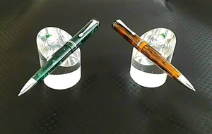 Lote de 2 piezas Original Monteverde Pen Display Stand Mint Coleccionable - Imagen 1 de 5