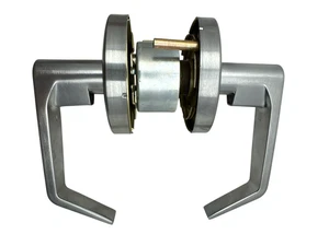 Universal Hardware Flat Door Lever Commercial Passage Satin Chrome UH40017 (OB) - Picture 1 of 9