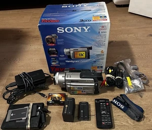 Sony DCR-TRV900 Digital Video Camera Camcorder MiniDV mit Extras - Bild 1 von 5