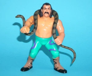 WWF SERIES 1 JAKE THE SNAKE ROBERTS WITH DAMIEN 1990 HASBRO WORKS! - Picture 1 of 2