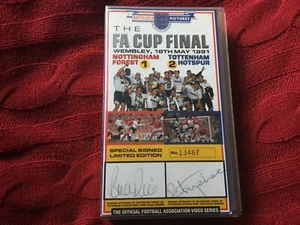 LIMITED EDITION VHS VIDEO 1991 FA CUP FINAL - TOTTENHAM V NOTTS FOREST - SIGNED - Picture 1 of 6