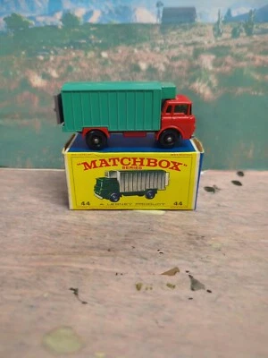 Matchbox Series No44 Refrigeration Truck Near Mint Vintage Die-cast Model - Image 1 of 4
