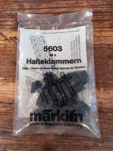 New Marklin 5603 track retaining clips (pack of 28) 1 Gauge - Picture 1 of 4