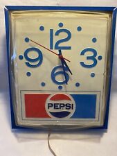 1981 Vintage Pepsi Cola Clock Advertising Wall Light Up Sign ADVERSTING BAR