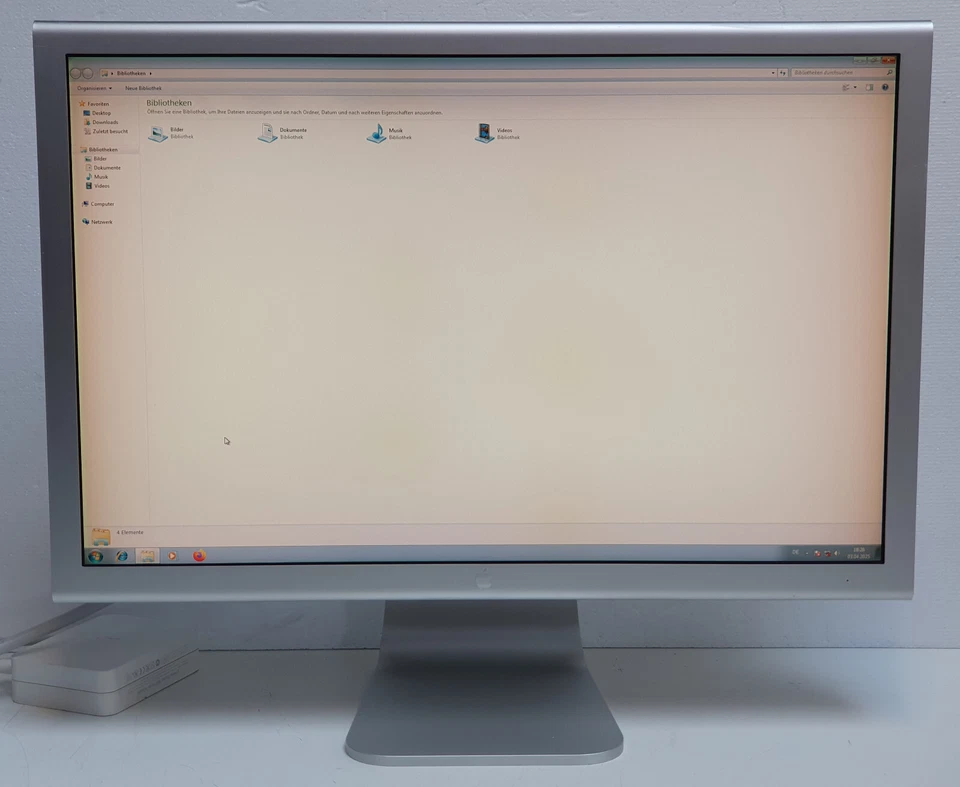 Apple Cinema HD Display A1082 23" Monitor Retro Vintage Sammler Ohne Netzteil - Bild 1 von 4