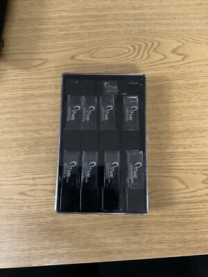 Lápiz labial ME The Four Tops II8 colores Foto 1 de 2