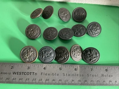 Botones de abrigo Eagle de latón azul marino con guisantes (14) Austin, Waterbury y obras de metal artísticas de colección Foto 1 de 3