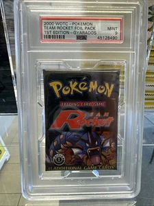 Pokemon Team Rocket 1st Edition Gyarados Art Authentic Sealed Booster Pack PSA 9 - Bild 1 von 4