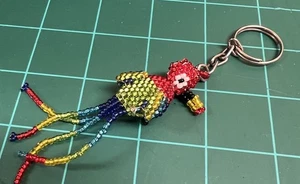 Llavero loro con cuentas - Imagen 1 de 3