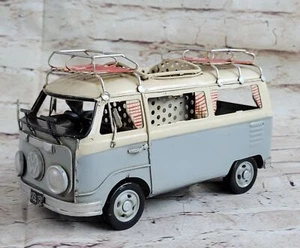 Vintage Metallo Mano Camper Bus Modello Con Penna Supporto Furgone Statuetta - Foto 1 di 6