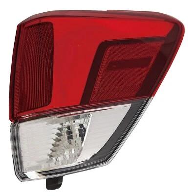 Conjunto de luz trasera derecha/paso para Subaru Forester Foto 1 de 2