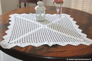 COPRITAVOLA VINTAGE IN COTONE LAVORATO UNCINETTO 75x75 HANDMADE CROCHED TABLEMAT - Picture 1 of 4
