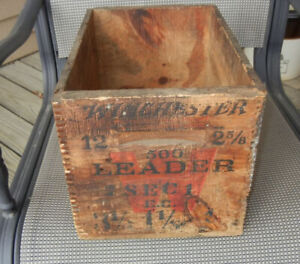 Vtg  Winchester Wood  Ammo Box Crate 500 Leader 15" x 9" x 9.25" All Original
