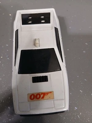 James Bond 007 Lotus Esprit car model CORGI VG Condition  - Image 1 of 4