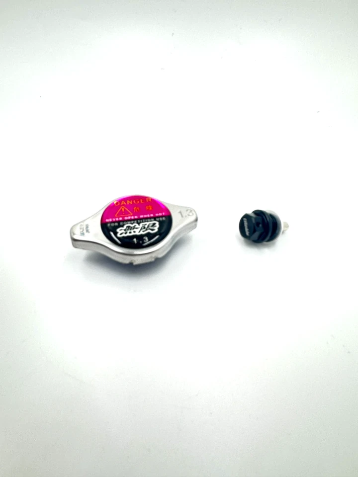 MUGEN Radiator cap Type A with Neodymium magnetic M14x 1.5 Oil drain plug set - Image 1 of 1