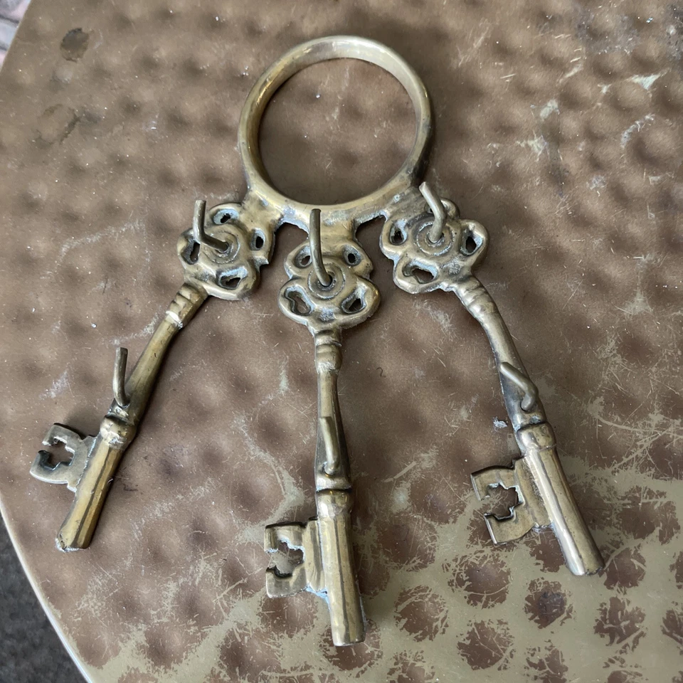 Vintage Brass Skeleton Key Holder, Key Hook Rack - Victorian Style - image 1 of 4