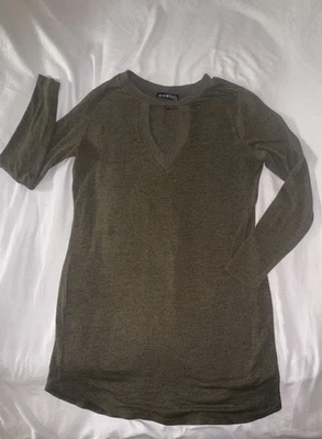 Vestido Suéter Derek Heart Plus Talla 1X Para Mujer Sólido Verde Oscuro Manga Larga Foto 1 de 4