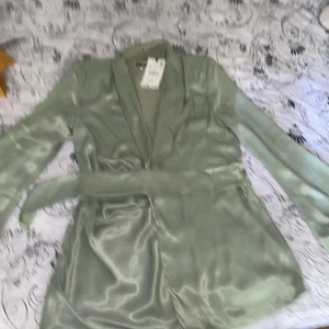 Zara Cardigan size Medium - Picture 1 of 1