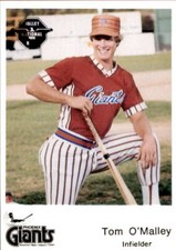 1982 Phoenix Giants Valley National Bank #23 Tom O'Malley Montoursville PA Card