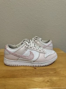 Size 8W/6.5M - Nike Dunk Low Pink Paisley 2023 - Picture 1 of 12