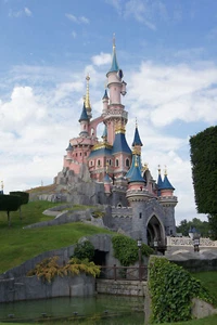 Disney Schloss Paris LEINWAND ODER DRUCK WANDBILD - Bild 1 von 1