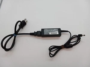 LiteOn PA-1400-14 40W AC Power Adapter 19.V 2.1A OEM Tip 3.0x1.1mm - Picture 1 of 2