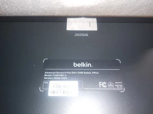 Belkin F1DN108F Commutateur KVM DVI-I 8 ports sécurisé avancé. - Photo 1/8