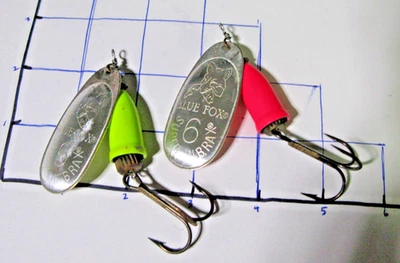 DOS señuelos Blue Fox Super Vibrax 6, 1 rosa intenso, 1 chartr caliente, 0,5 oz. 2 1/2"- En muy buen estado Foto 1 de 4