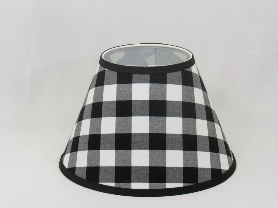 Black and White Buffalo Check Shade, 6" x 12" x 8.5", Regular Clip - Image 1 of 1