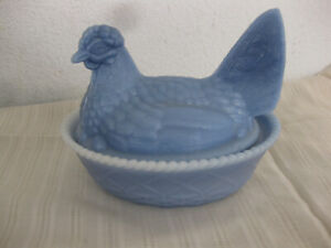 Wedgwood BLUE HEN on NEST Wax CANDLE lilac scent KEEPSAKE CANDLES Handcrafted