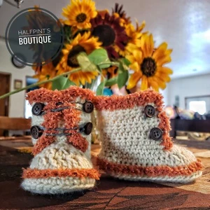 Fall \ Winter crochet toddler baby booties size 9-12 handmade  Winter Boots - Picture 1 of 5