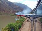 PHOTO  PERU RAIL  THE ANDEAN ON ITS JOURNEY FROM CUZCO TO PUNO PERU