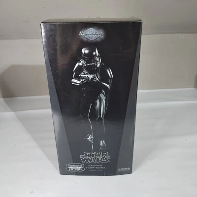 Star Wars BLACKHOLE STORMTROOPER 1:6 Scale Figure Sideshow Esclusive - Image 1 of 3