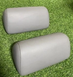 03-09 VOLKSWAGEN BEETLE BUG CONVERTIBLE REAR SEAT HEADREST SET GRAY LEATHER OEM - Picture 1 of 1