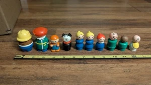 Vintage Fisher-Price Little People Play Family (insgesamt 10 Teile) - Bild 1 von 5