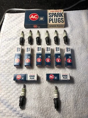 8 bujías de anillo verde Ac 44TS 1970 Ford Mercury V8 351C 5613191 NOS Foto 1 de 4